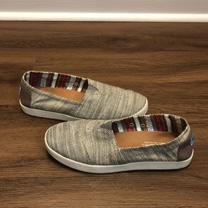 Toms Avalon Slip On